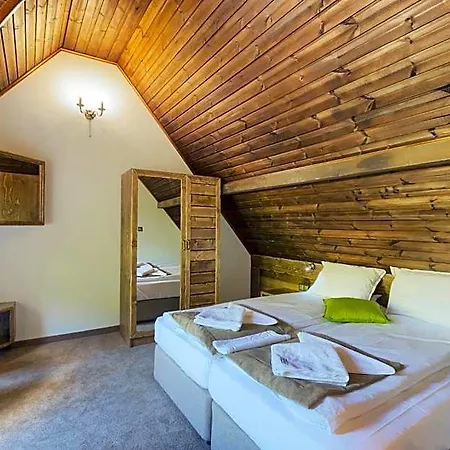 Apostolite Hotel 3*